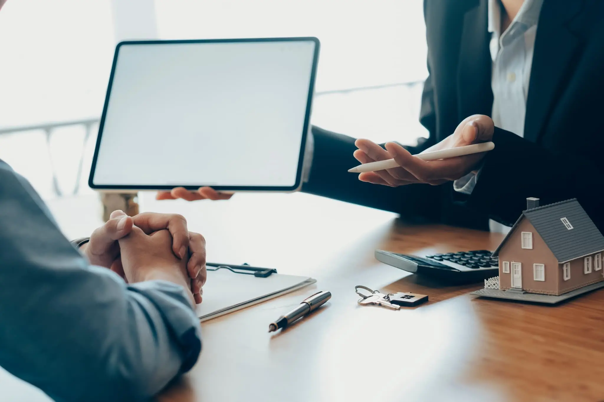 国内外に広がる不動産取引実績